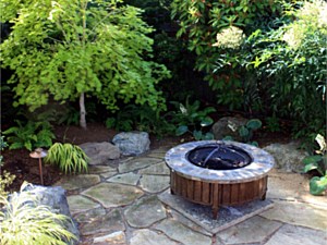 Stone fire pit patio